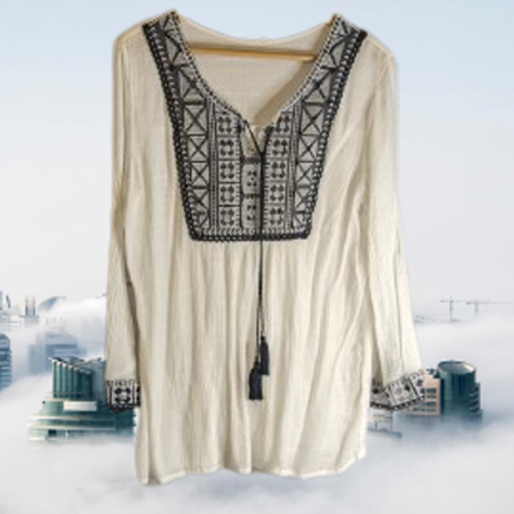 Parallel Skies XL back & white 3/4 sleeve boho top. Casual, fall, lightweight